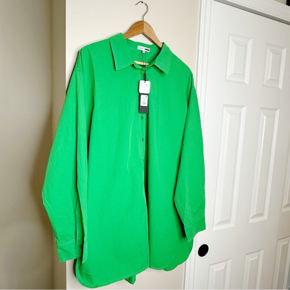 NWT Fashion Nova Bailey Button Up Short Set - Picture 4 of 7